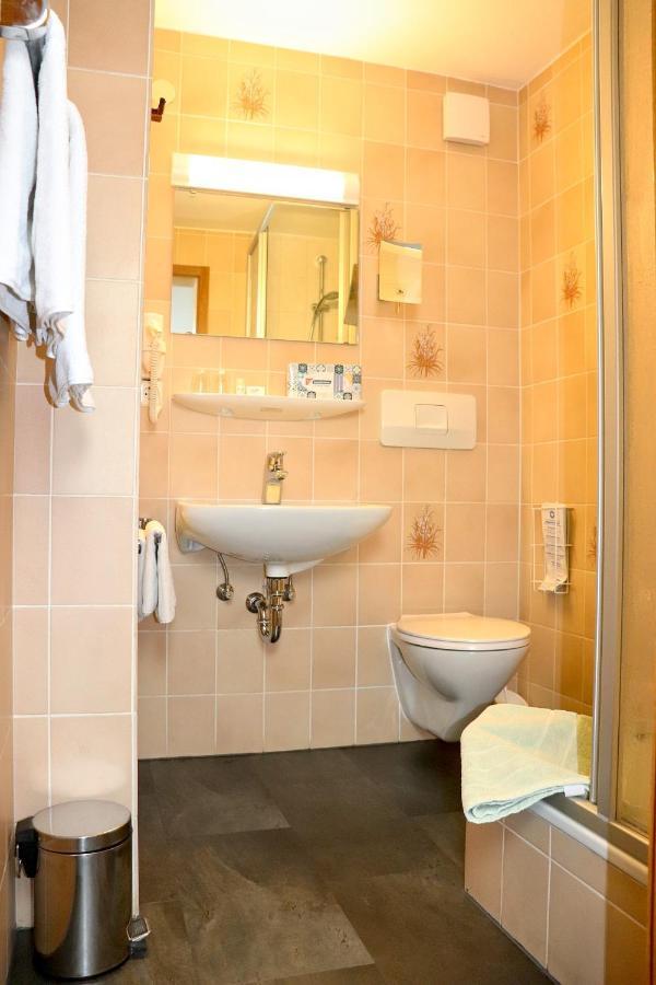 Bayerischer Hof Heiligenborn Eksteriør billede